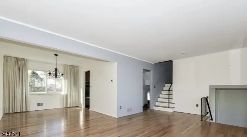2462 Woodside Rd, Union, NJ 07083 - #3