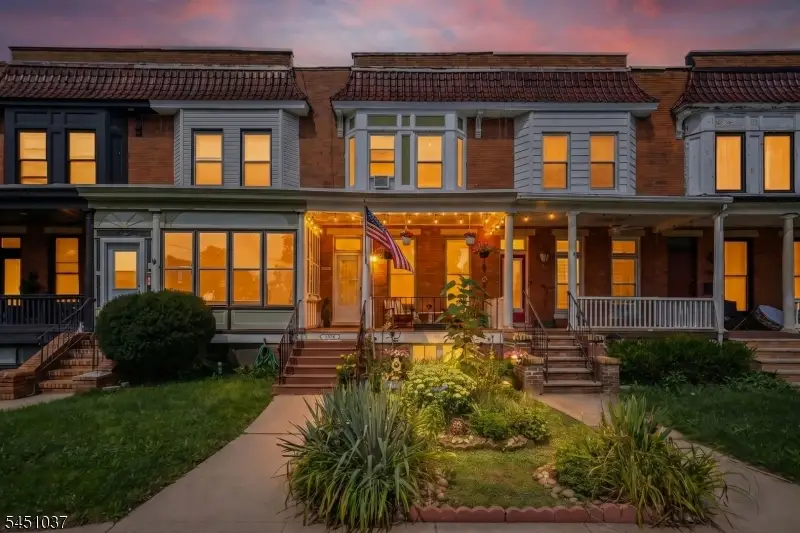 1376 Bryant St, Rahway, NJ 07065 - #1