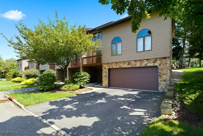 30 Wedgewood Dr, Woodland Park, NJ 07424 - #2