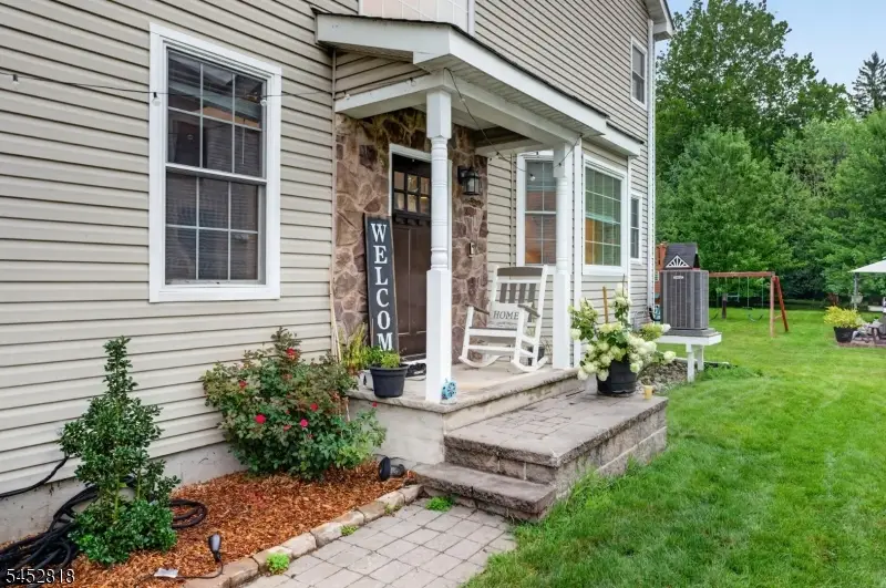 10 Riverside Dr, Clinton, NJ 08809 - #3