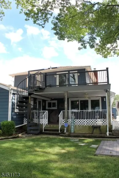 28 Benedict Dr, Lake Hopatcong, NJ 07849 - #2