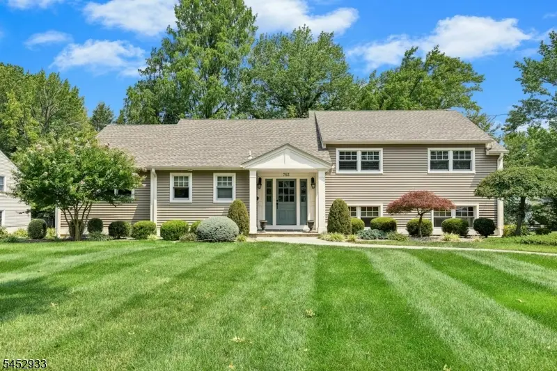 753 Hyslip Ave, Westfield, NJ 07090 - #1