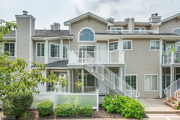 8 Ashley Court #8, Bedminster Twp., NJ 07921