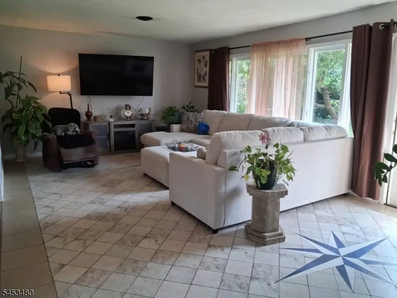 6 Brierdale Ln, Willingboro, NJ 08046 - #3