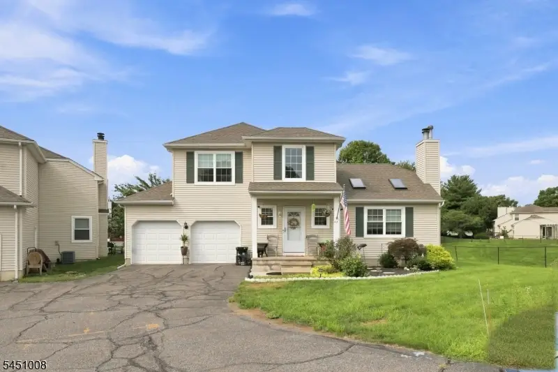 47 Colby Ct, White, NJ 07823 - #2