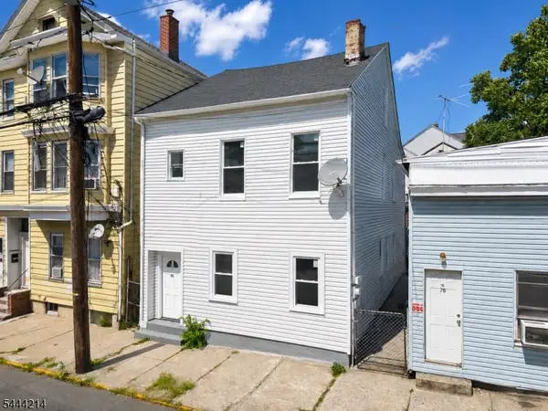 80 Wayne Ave, Paterson City, NJ 07522