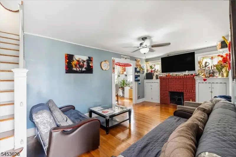 18 Newell Pl, North Arlington, NJ 07031 - #3