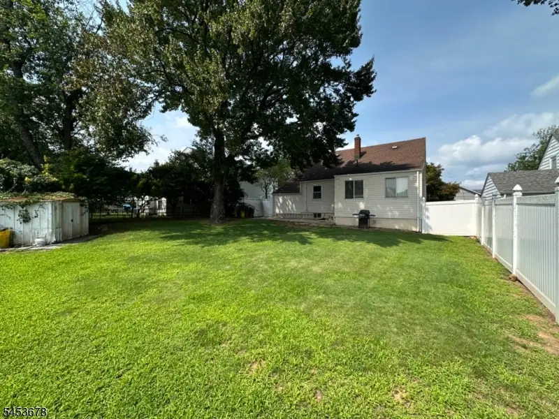 49 Yorkshire Dr, Cedar Grove, NJ 07009 - #3