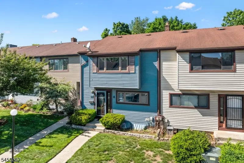 489 Brookside Ln, Hillsborough, NJ 08844 - #3