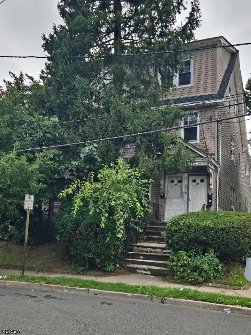 13 Fuller Pl, Irvington, NJ 07111 - #1