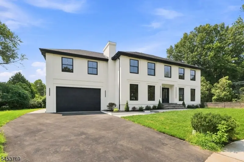 41 Pino Ct, Clifton, NJ 07013 - #3