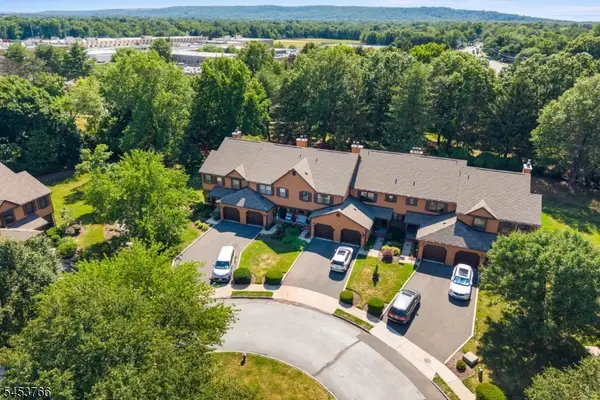 18 Estate Rd, Hillsborough Twp., NJ 08844