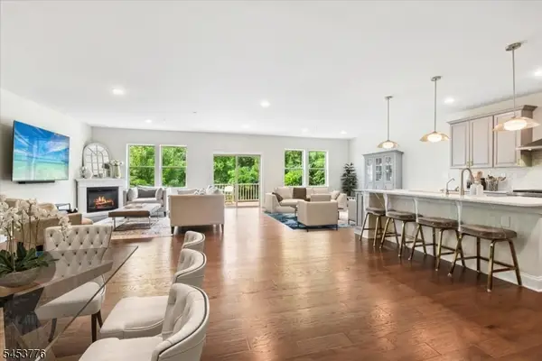 3 Albie Dr, Mountain Lakes Boro, NJ 07046