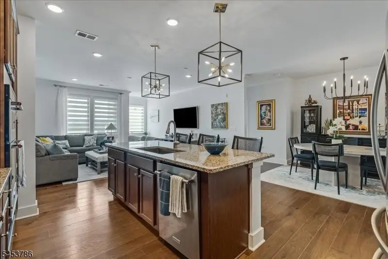 3 Vanderbilt Blvd #209, Florham Park, NJ 07932 - #3