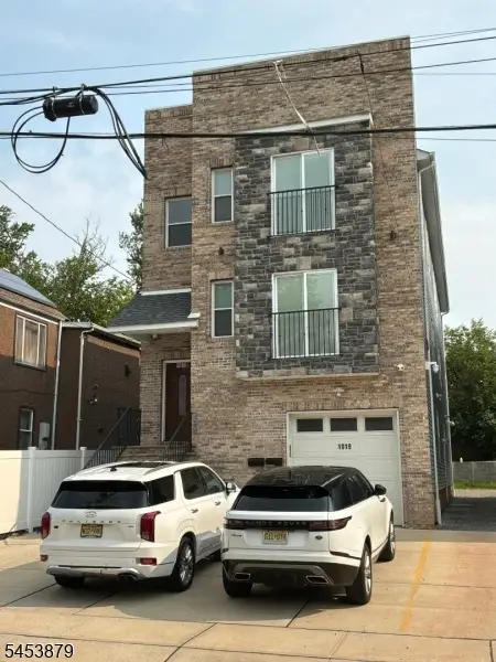 1019 Laura St, Elizabeth City, NJ 07201