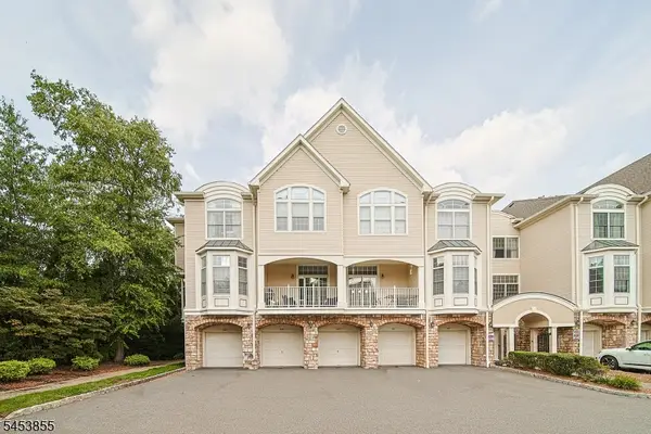 604 Turlington Ct #234, Livingston Twp., NJ 07039