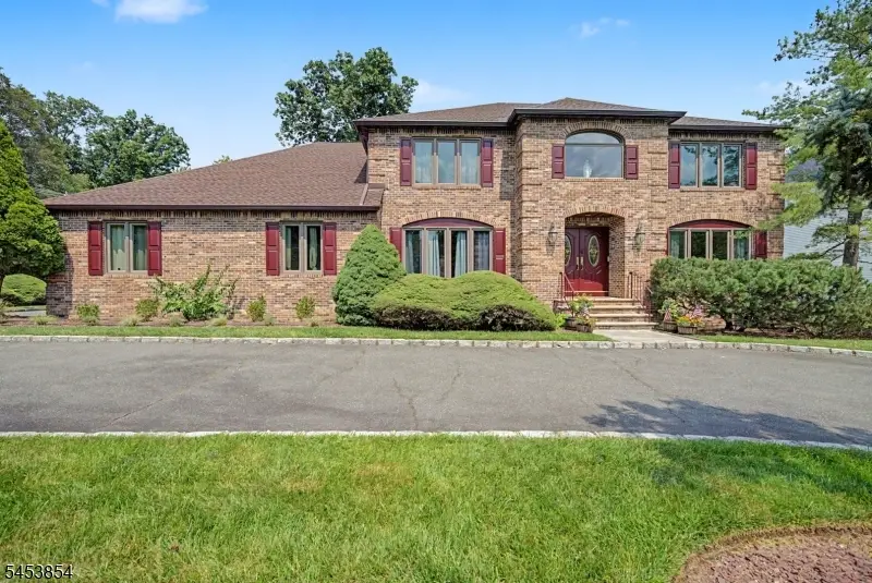 2 Birchwood Ct, East Hanover, NJ 07936 - #1