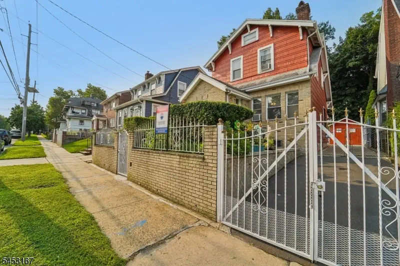406 3rd Ave W, Newark, NJ 07107 - #2