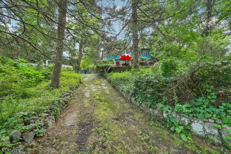 18 Nakomis Path, Lincoln Park, NJ 07035 - #1