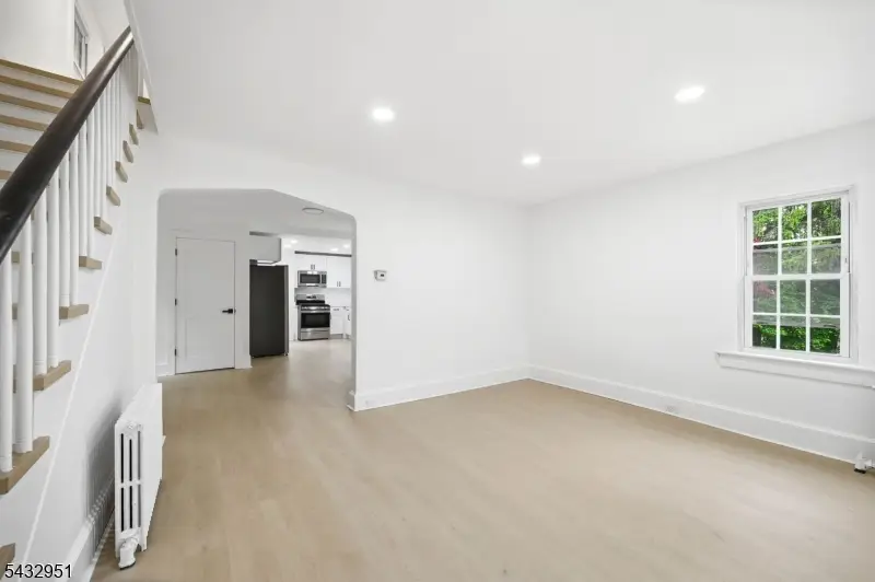 89 High St, Newton, NJ 07860 - #3