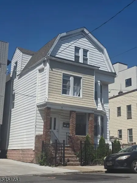 38 20th Ave, Irvington, NJ 07111 - #2