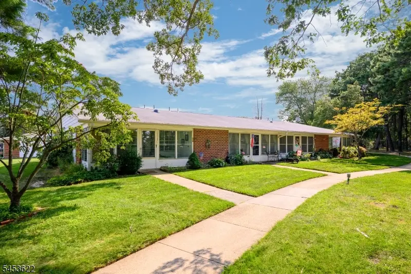 1020A Aberdeen Dr, Leisure Village East, NJ 08701 - #1