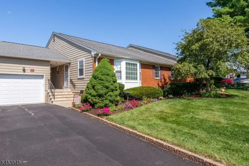 81 Brandywyne Drive, Florham Park, NJ 07932 - #1