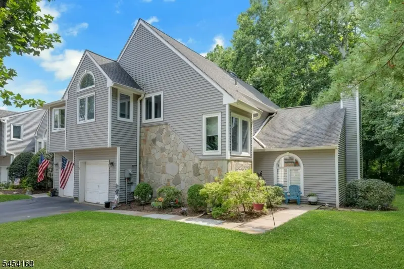 21 Braemar Dr, White Meadow Lake, NJ 07866 - #1