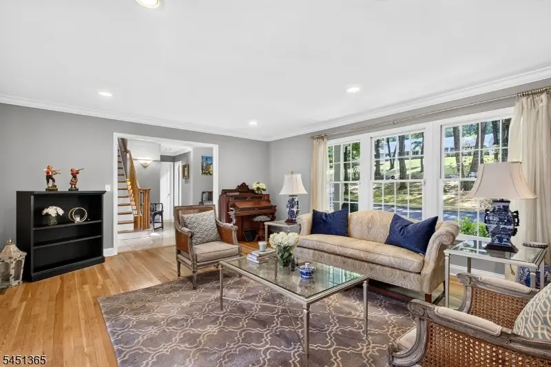 26 Stone Fence Rd, Bernardsville, NJ 07924 - #3