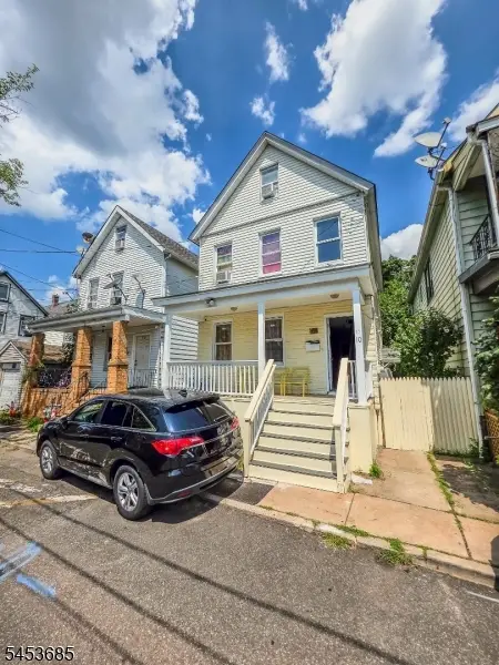 10 Ball St, New Brunswick City, NJ 08901