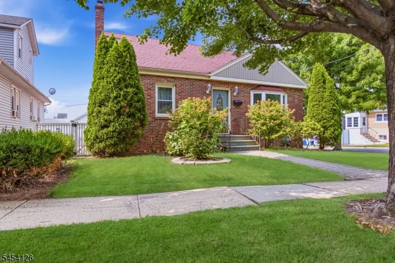 640 New York Ave, Lyndhurst, NJ 07071 - #3
