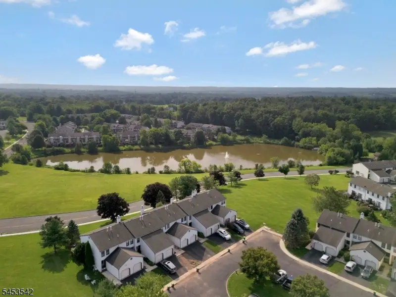 416 Willow Ct, Raritan, NJ 08822 - #1