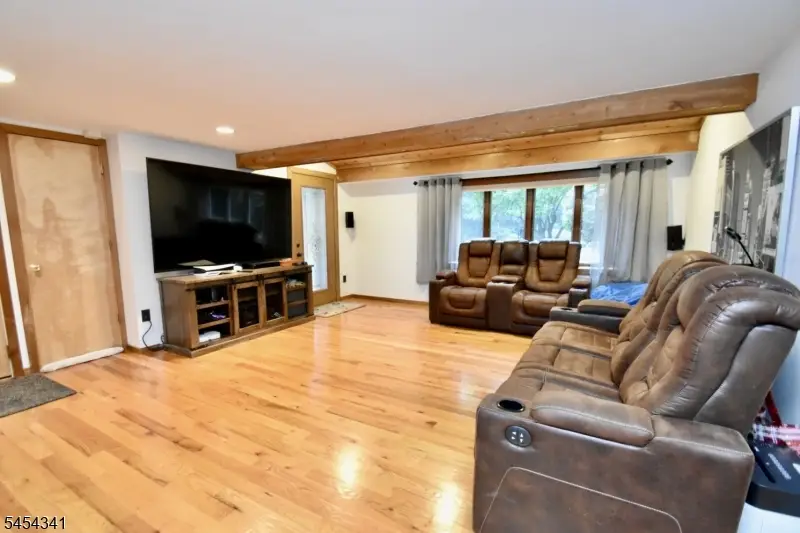 47 Pequot Trl, Oak Ridge, NJ 07438 - #2