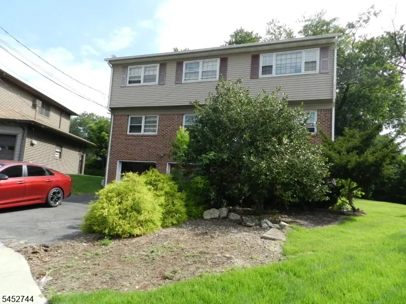 215 Buchanan Dr, Connecticut Farms, NJ 07083 - #2