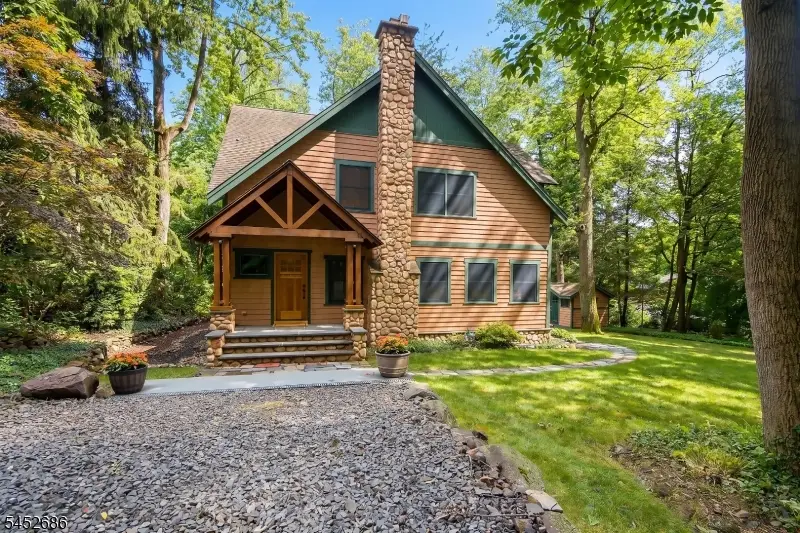 300 Emerson Ln, Berkeley Heights, NJ 07922 - #1