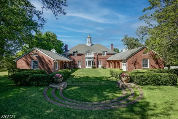 49 Liberty Corner Rd, Bernards Twp., NJ 07931