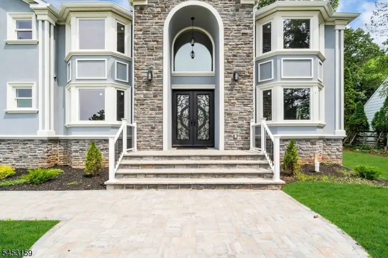 1395 Washington Valley Rd, Bridgewater, NJ 08807 - #2
