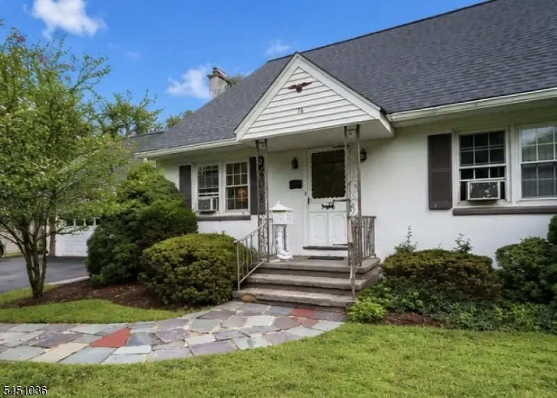 76 Linwood Ave, Midland Park, NJ 07432 - #3