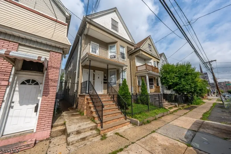 313 Washington Ave, Elizabeth, NJ 07202 - #3