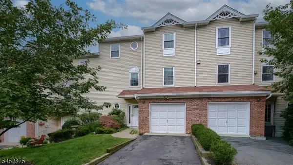 42 Bowfell Ct, Wayne Twp., NJ 07470
