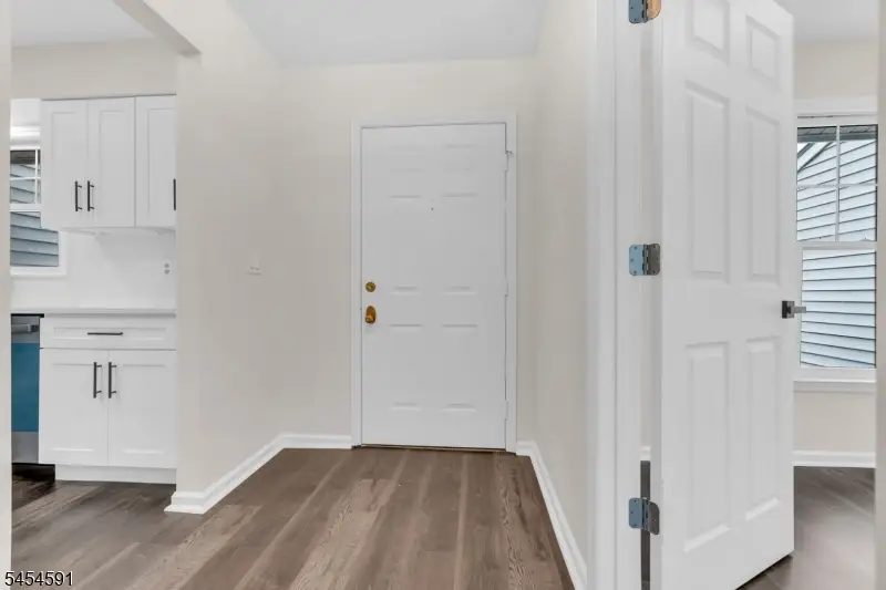 54 Junco Ct, Readington, NJ 08887 - #2