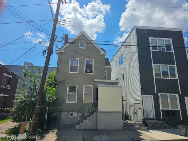 292 Governor St, Paterson City, NJ 07501