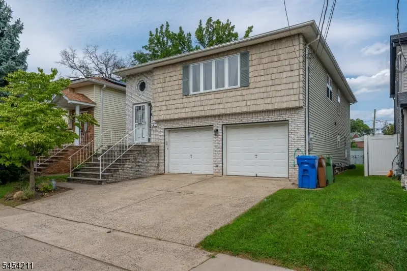 820 Baldwin Ave, Linden, NJ 07036 - #1