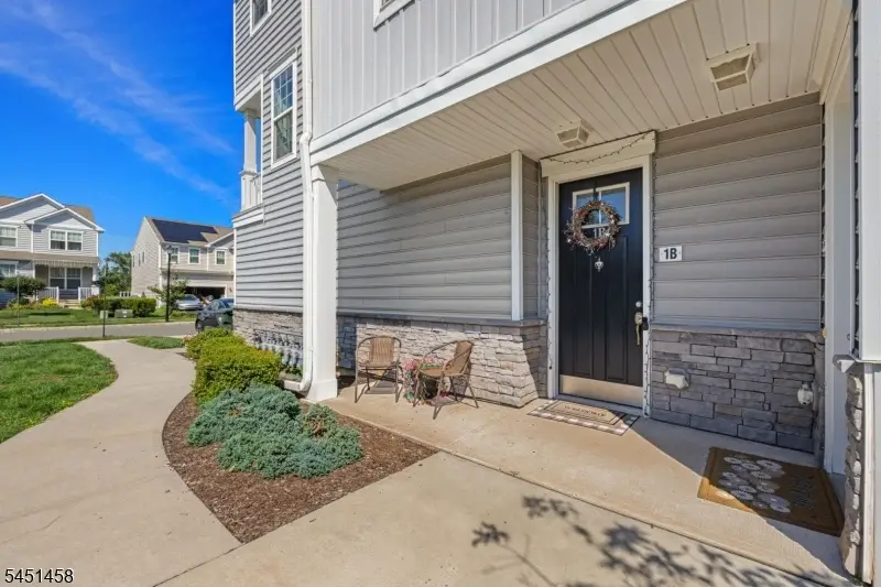 1B Passe Ct, Hillsborough, NJ 08844 - #2