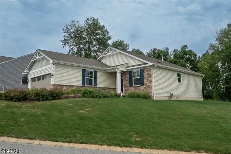 49 Coventry Rd, Hardyston, NJ 07419 - #2