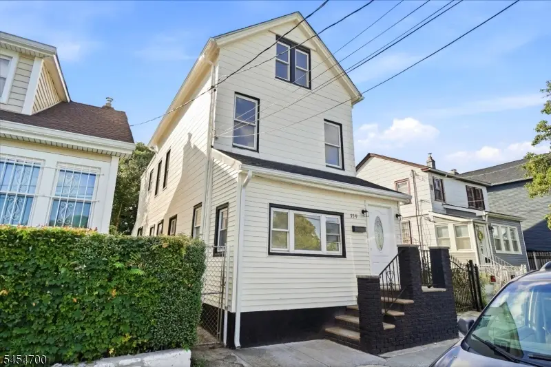 359 S 18th St, Newark, NJ 07103 - #3