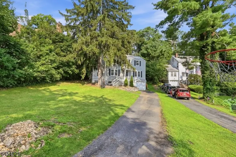 36 Hillside Ave, Newton, NJ 07680 - #2