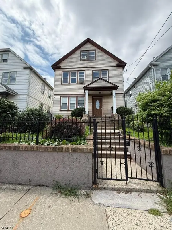 1028 Sheridan Ave, Elizabeth City, NJ 07208