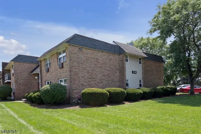 808 Eves Dr #1A, Hillsborough, NJ 08844 - #3
