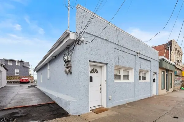 224 Macarthur Ave, Garfield City, NJ 07026